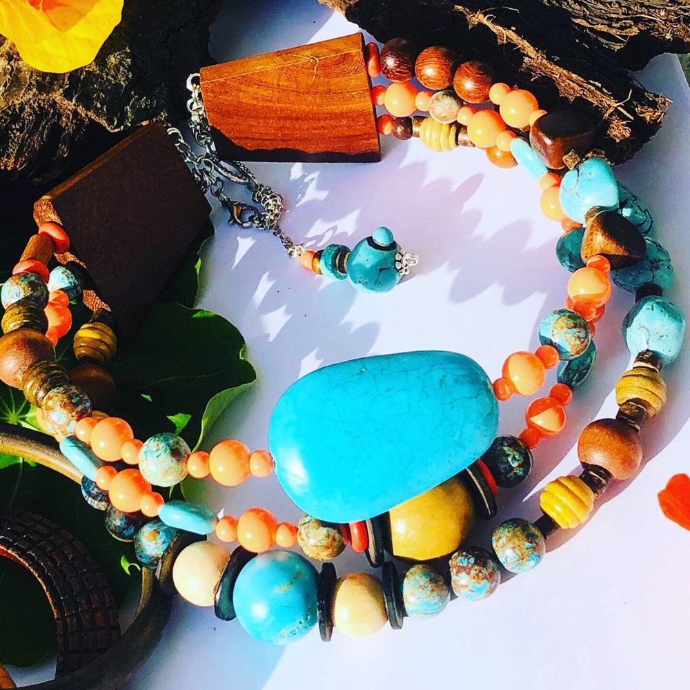 Handmade 3 Ring Mixed Gem Choker